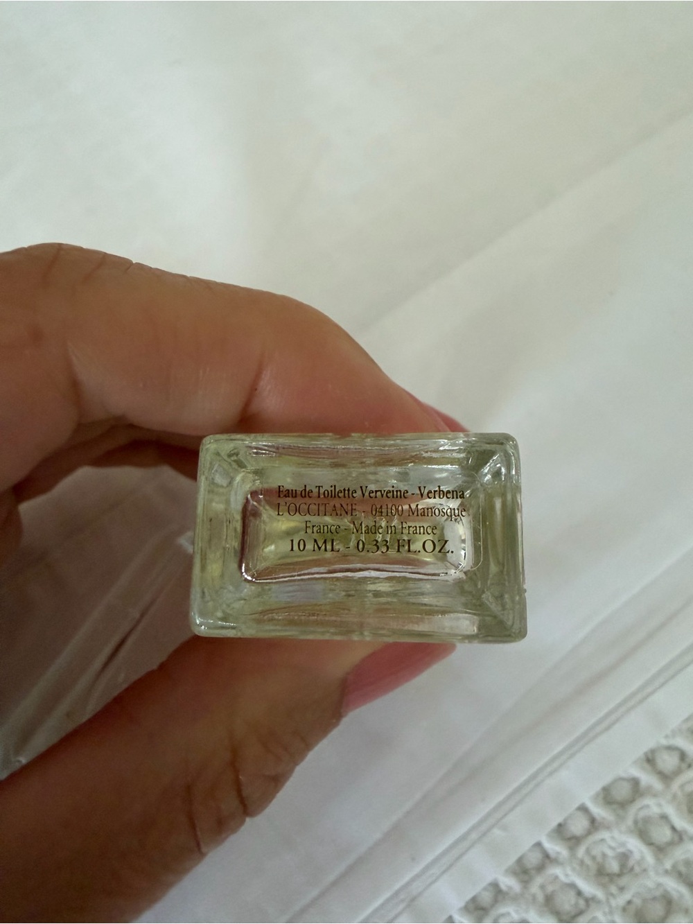 🗽2 L'OCCITANE 10 M L Clear Glass Travel Bottles - Picture 3 of 3